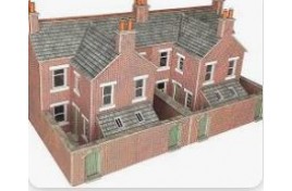 PO304 Low Relief Red Brick Terraced House Backs Card Kit OO Scale